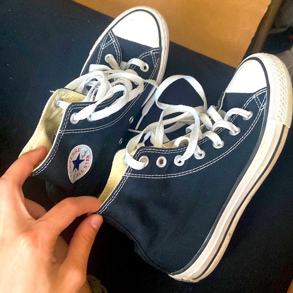 Black high top converse